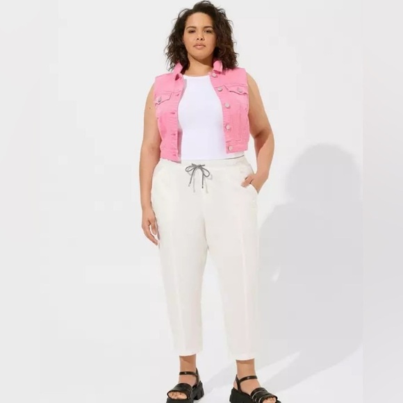TORRID Pull-On Crop Stretch Poplin Pants - Picture 1 of 2